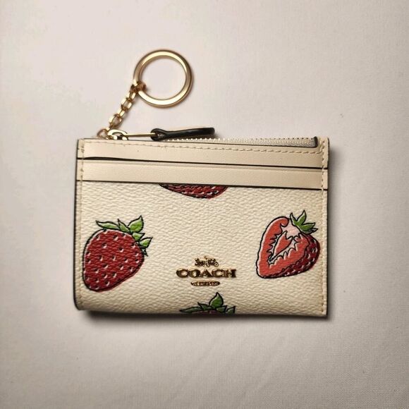 NWT Coach CAR17 Mini Skinny Id Case With Strawberry Print Canvas Chalk Multi V3 - Picture 1 of 5